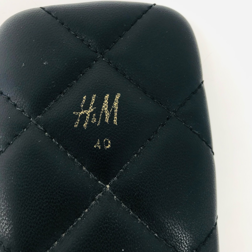 H&M Quilted Slip On Sandals Black Size 8.5 - Picture 2 of 5